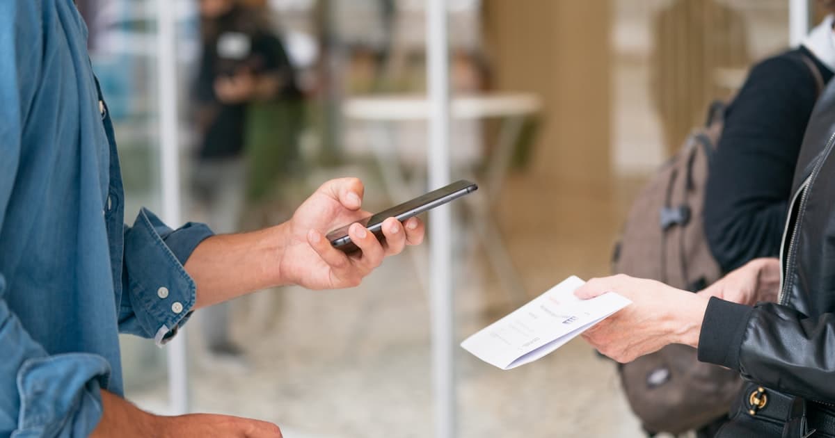 AI Receipt Scanning vs Traditional OCR: What Actually Works in 2026